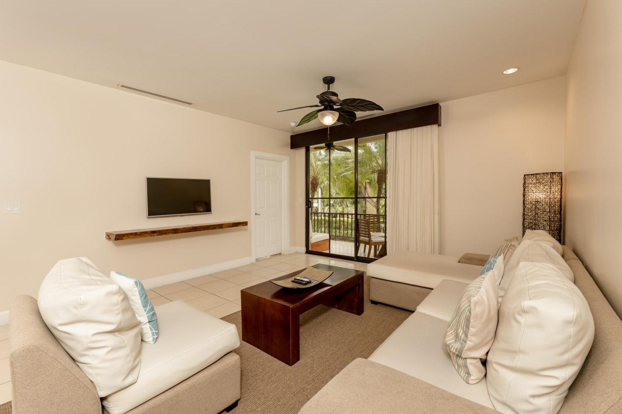 Coco Breeze Private Residence Екстериор снимка