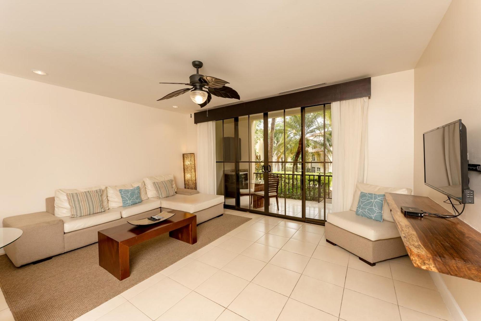 Coco Breeze Private Residence Екстериор снимка