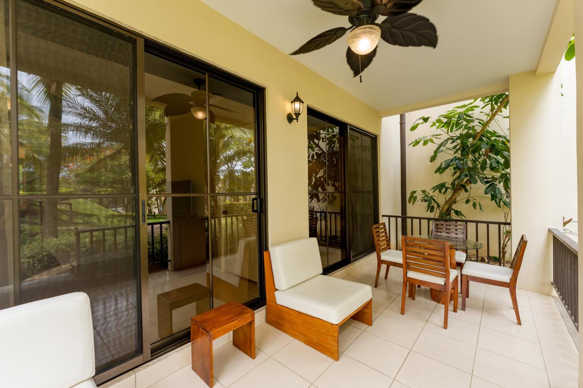 Coco Breeze Private Residence Екстериор снимка